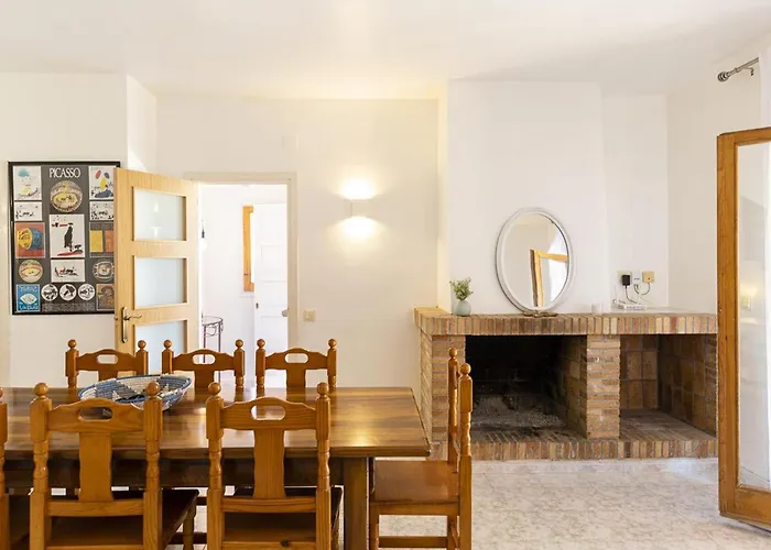 Villa Con Piscina Privada A 250M De La Playa - Es-325-12 * Torroella de Montgrí